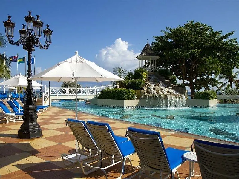 Sandals Dunns River Villaggio Ocho Rios